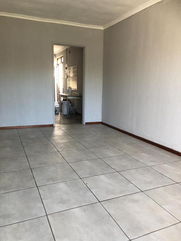 To Let 1 Bedroom Property for Rent in Hazendal Western Cape